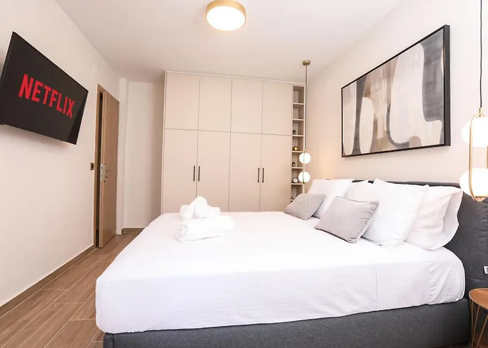 Olive Luxury Suite
